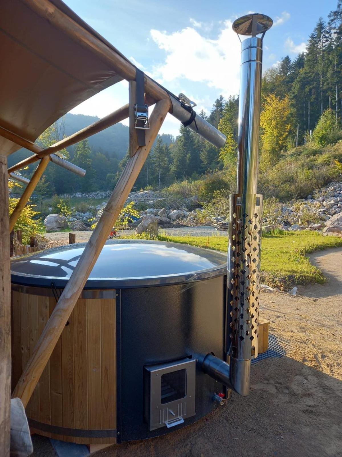 La Tente Du Randonneur Luxury tent *
