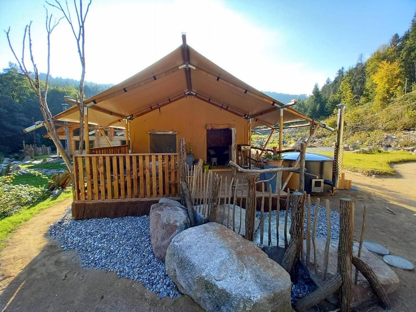 La Tente Du Randonneur Luxury tent Rimbach-pres-Masevaux